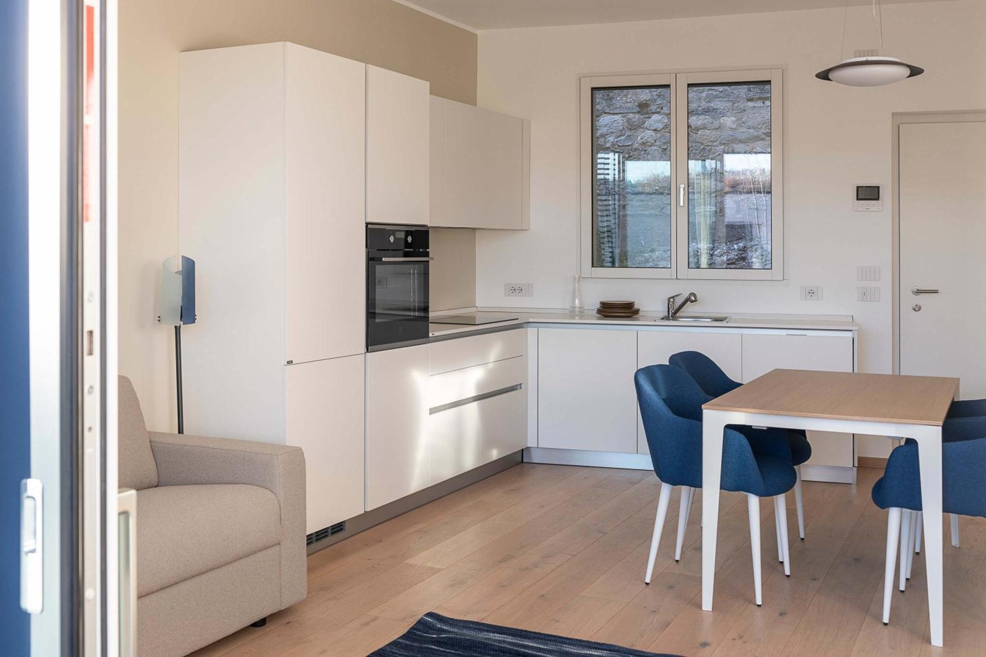 Serviced Apartments By Hotel De Charme Laveno Ngoại thất bức ảnh