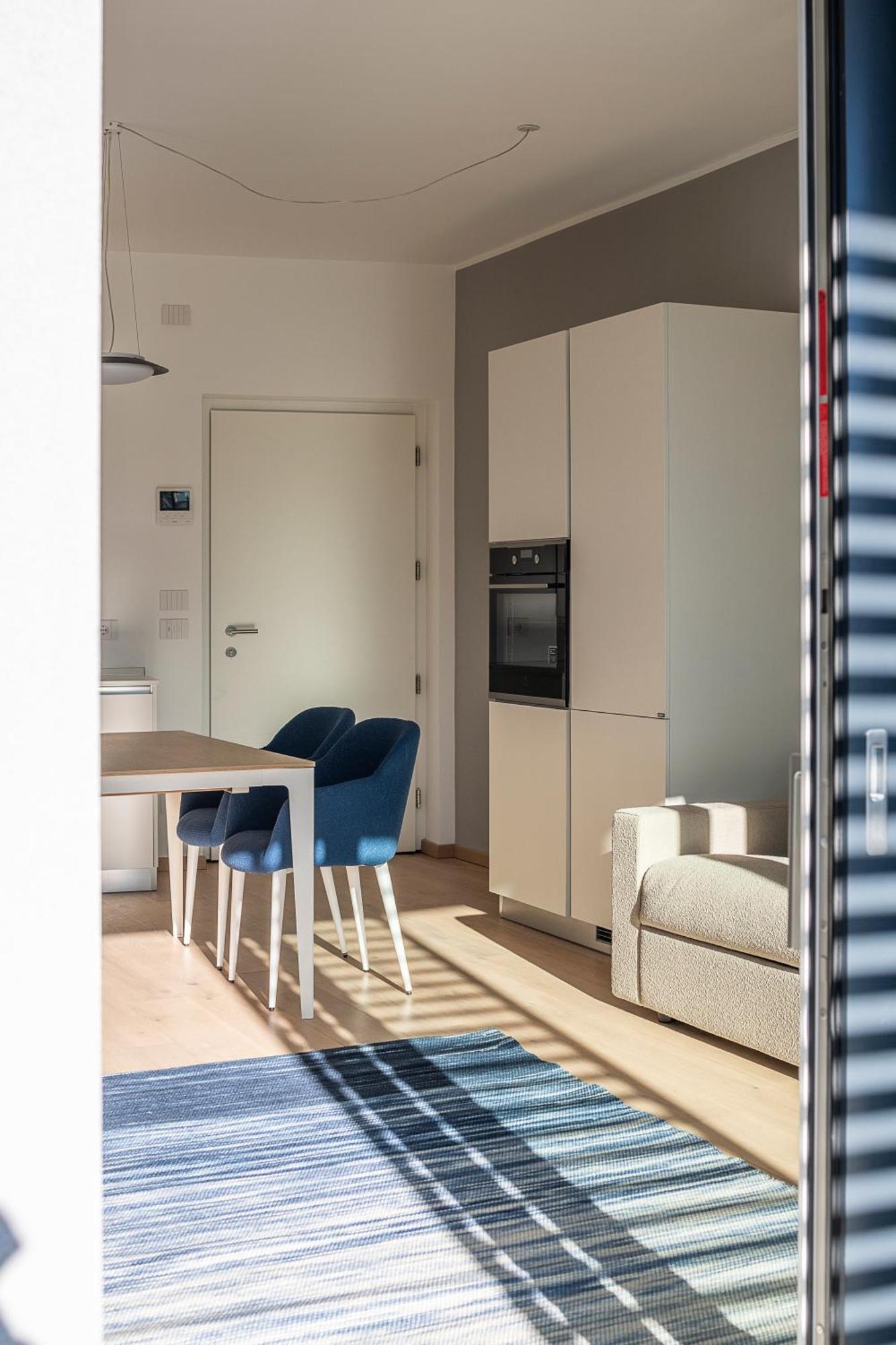 Serviced Apartments By Hotel De Charme Laveno Ngoại thất bức ảnh
